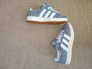 Adidas Campus Gris y Blanco