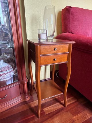 Mesa auxiliar madera con 2 cajones