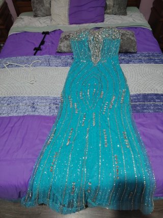 Vestido de fiesta con pedrería