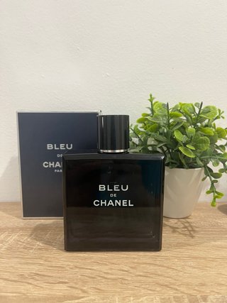 Bleu de Chanel (EAU DE TOILETTE)