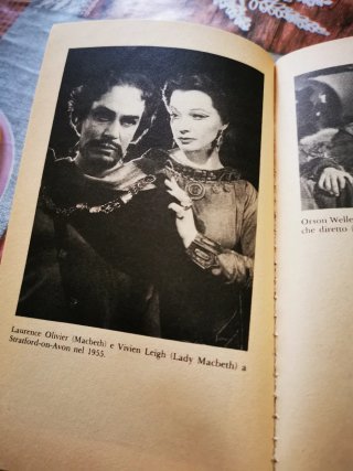 Libro Macbeth  Lo Shakespeare della Bur