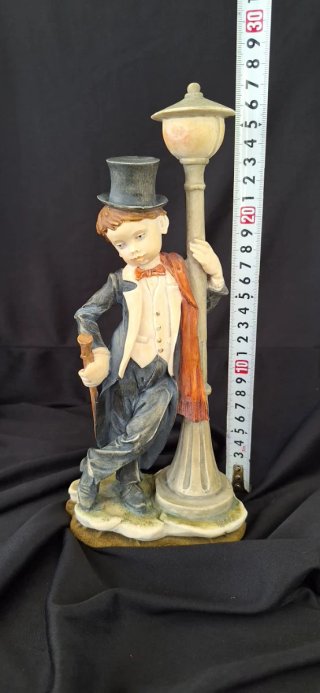 Figura Giuseppe Armani Niño Farola