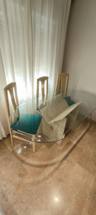 Mesa Comedor Cristal y Pie de Piedra