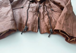 Chaqueta de cuero marrón auténtico