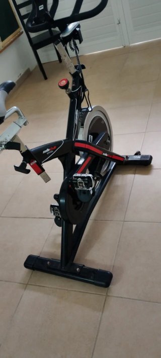 Bicicleta Spinning BH SB 2.6
