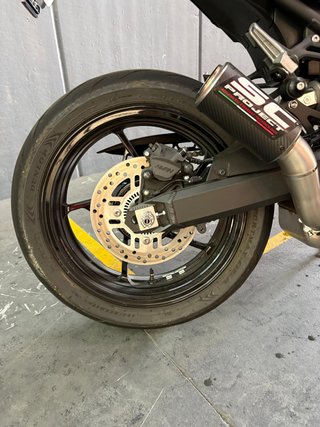 Kawasaki Z900 2026 A2