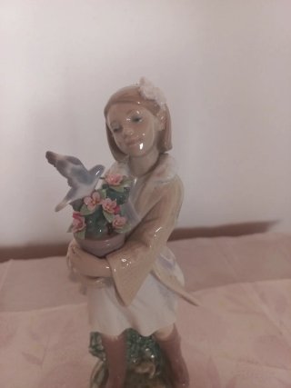 Figura Lladró Melodía Matutina