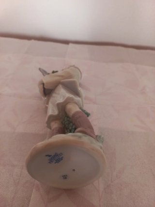 Figura Lladró Melodía Matutina
