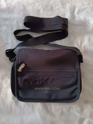 Lote 4 bolsos: negro, vaquero, mochila