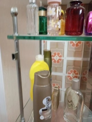 Mueble baño cristal y metal plateado