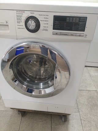 Lavadora y Secadora LG 8/4kg 1400rpm con Garantía