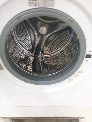 Lavadora y Secadora LG 8/4kg 1400rpm con Garantía