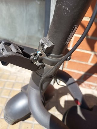 Patinete Eléctrico NAVEE N65i Averiado