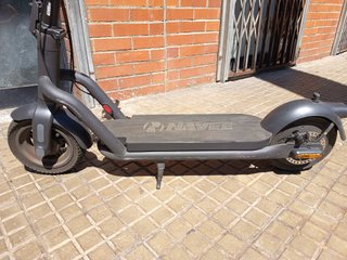 Patinete Eléctrico NAVEE N65i Averiado