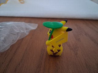 figure pokemon t-arts pikachu set pioggia 2