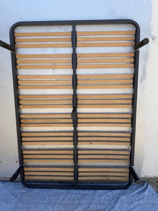 Somier 135x190cm Metal y Madera