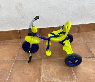 Triciclo 2 en 1 Juguetes Casi sin uso