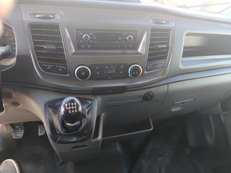 Ford Transit 2022, foto 16