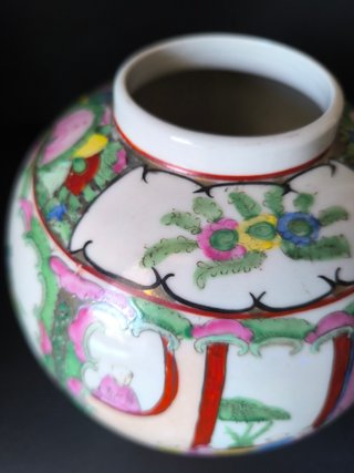 Pote 18cm Figuras Orientais Porcelana China