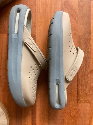 Crocs LiteRide Beige/Gris Talla 44