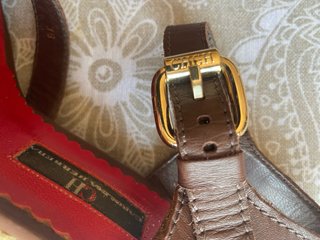 Cuñas Carolina Herrera Marrones