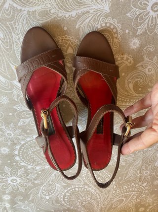 Cuñas Carolina Herrera Marrones