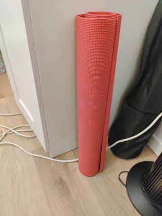 Esterilla de Yoga Roja 170cm X 60cm