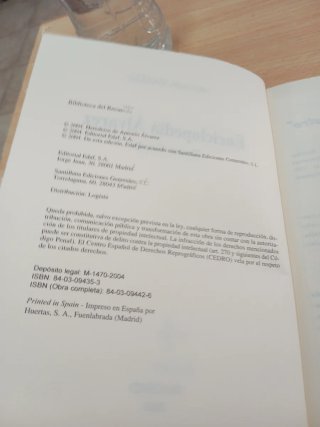 La enciclopedia de alvarez en perfecto estado