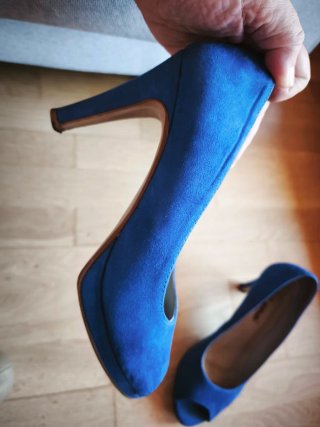 Zapato Tacón Ante Azul Eléctrico
