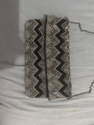 Bolso de fiesta plateado y negro