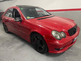 Mercedes-Benz Clase C 2005