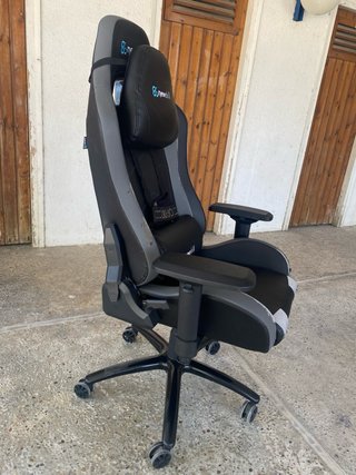 Silla Gaming Newskill Negra