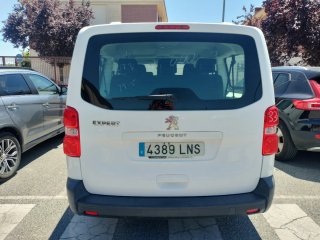 Peugeot Traveller 2021