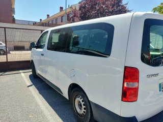 Peugeot Traveller 2021