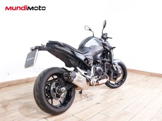 BMW F 900 R A2