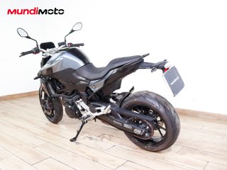 BMW F 900 R A2