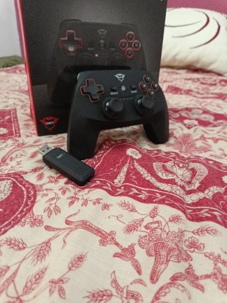 Mando Trust YULA Wireless para PC/PS3