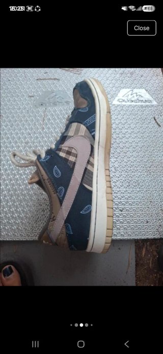 Zapatillas Travis Scott x Nike SB Dunk Low