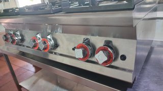 Cocina sobremesa Lotus 6 fuegos 2 mano