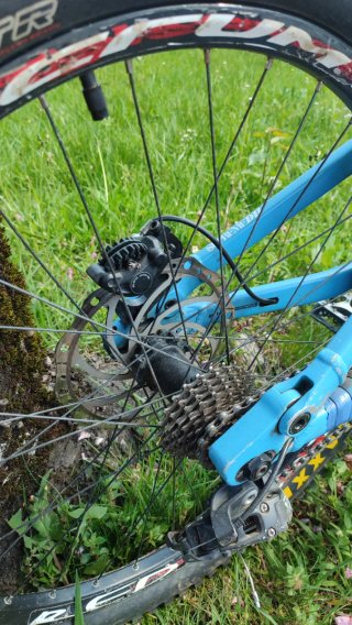 Commencal Supreme V3 Bicicleta de Montaña