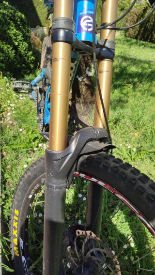Commencal Supreme V3 Bicicleta de Montaña