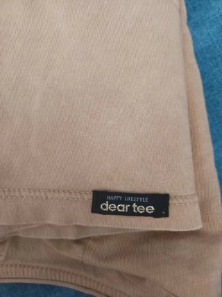 Camiseta Dear Tee con corazón estampado