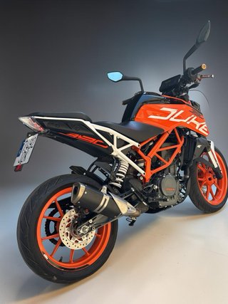 KTM Duke 390 2017 Naranja/Blanca