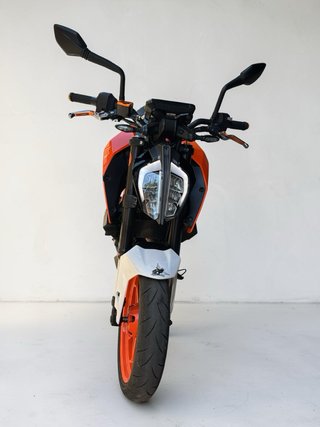 KTM Duke 390 2017 Naranja/Blanca