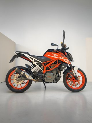 KTM Duke 390 2017 Naranja/Blanca