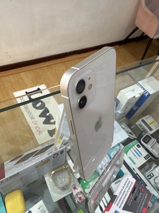 iPhone 12 64GB Blanco batería 87%