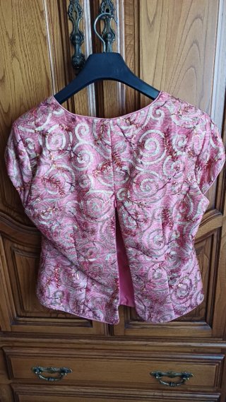Conjunto Falda, Corpiño y Chaqueta Raffaello