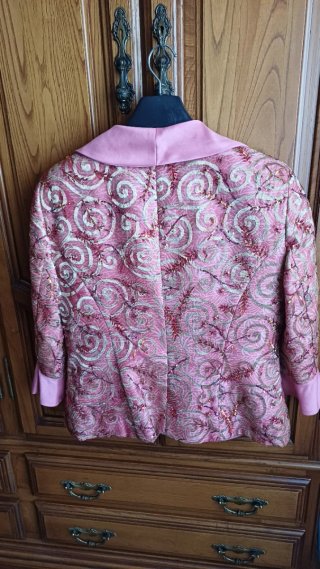 Conjunto Falda, Corpiño y Chaqueta Raffaello