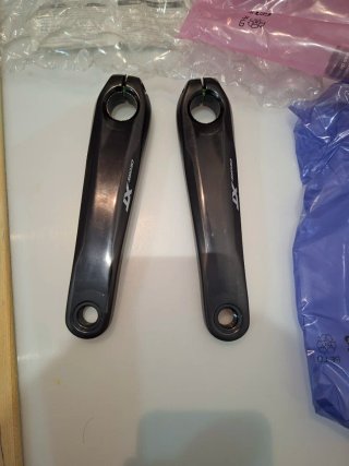 Biela Derecha Shimano FC-M8150 165mm