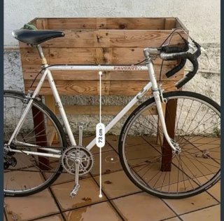Bicicleta de carretera Peugeot clasica